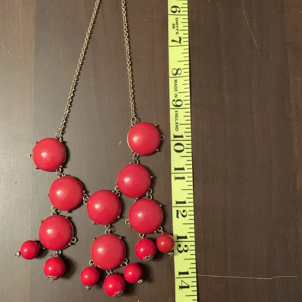 Red Statement Necklace with Cascading Spheres and Gold Chain EUC - Picture 2 of 5